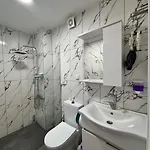 Brown Apartahotel