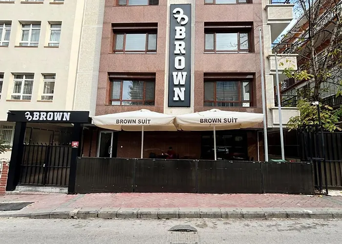 Hotel apartamentowy Brown